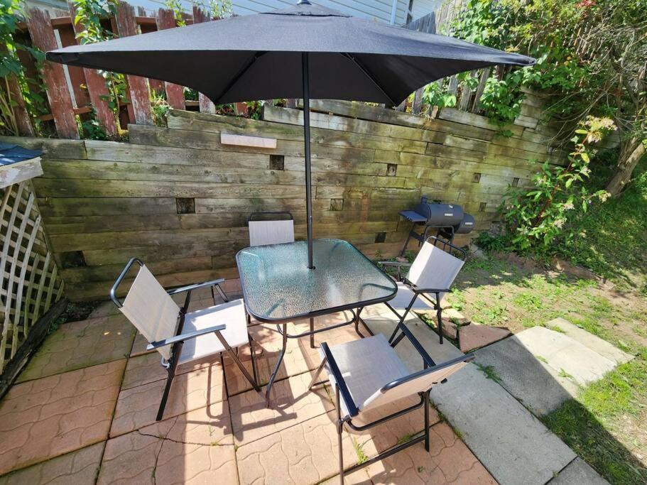 Entire 3 Bedroom House In Elliot Lake Extérieur photo